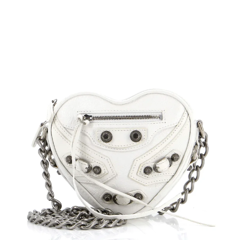 Luxury Bags With Premium Materials And Craftsmanship Le Cagole Giant Studs Heart Chain Bag Leather Mini