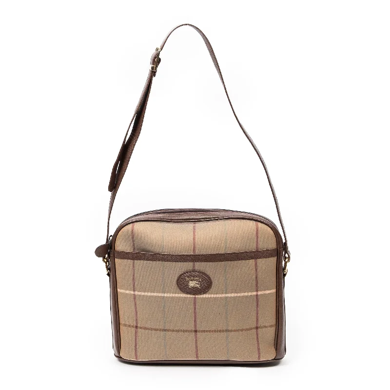 Luxury Bags With Premium Materials And Craftsmanship Vintage Burberrys Slip Pocket Shoulder Bag Luxury Bags With Premium Materials And Craftsmanship Vintage Burberrys Slip Pocket Shoulder Bag
