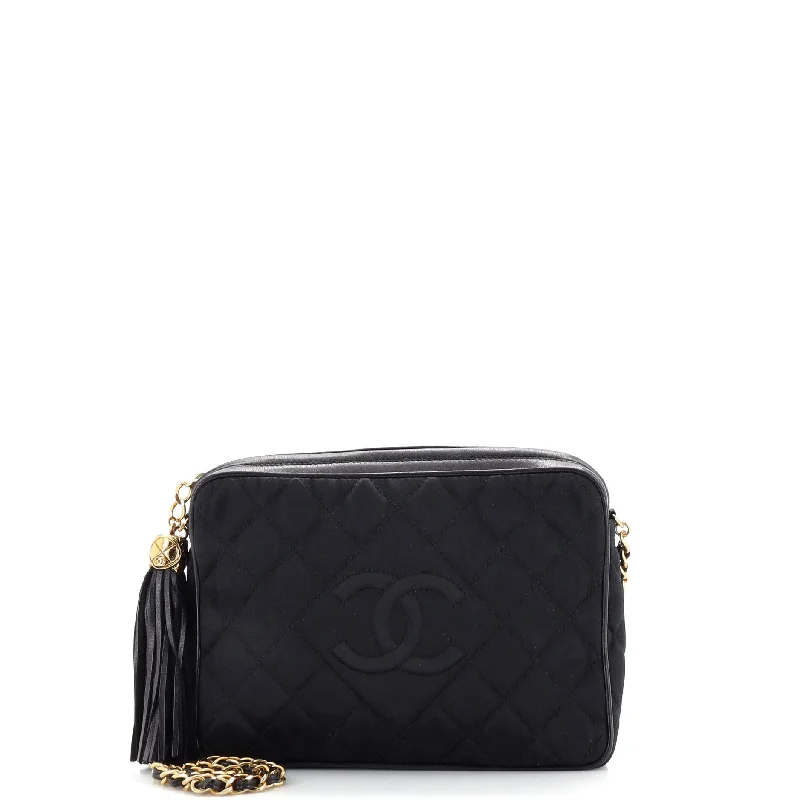 Minimalist Leather Bag For Modern Aesthetics Vintage Diamond CC Camera Bag Quilted Satin Medium